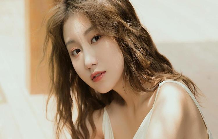 艺术中的女性